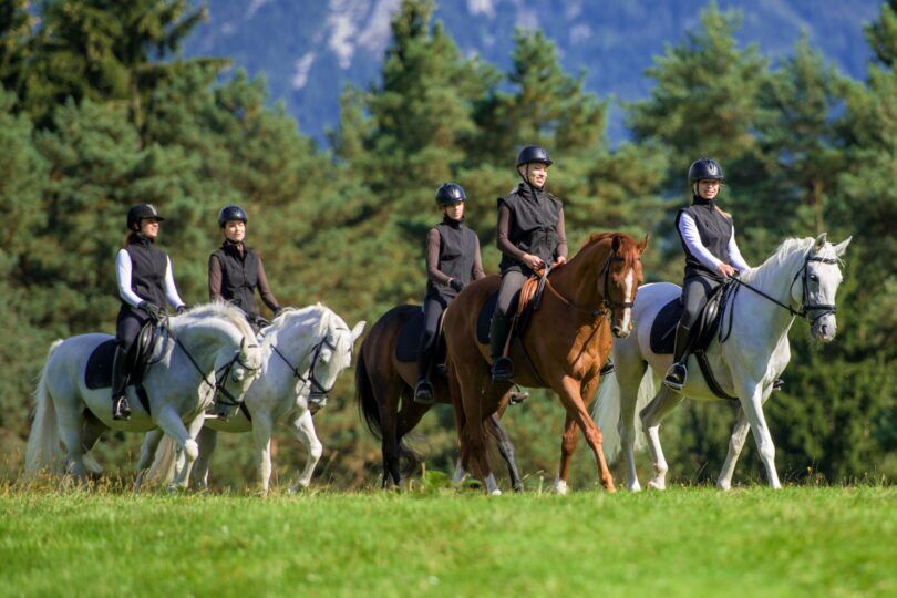 group trail ride